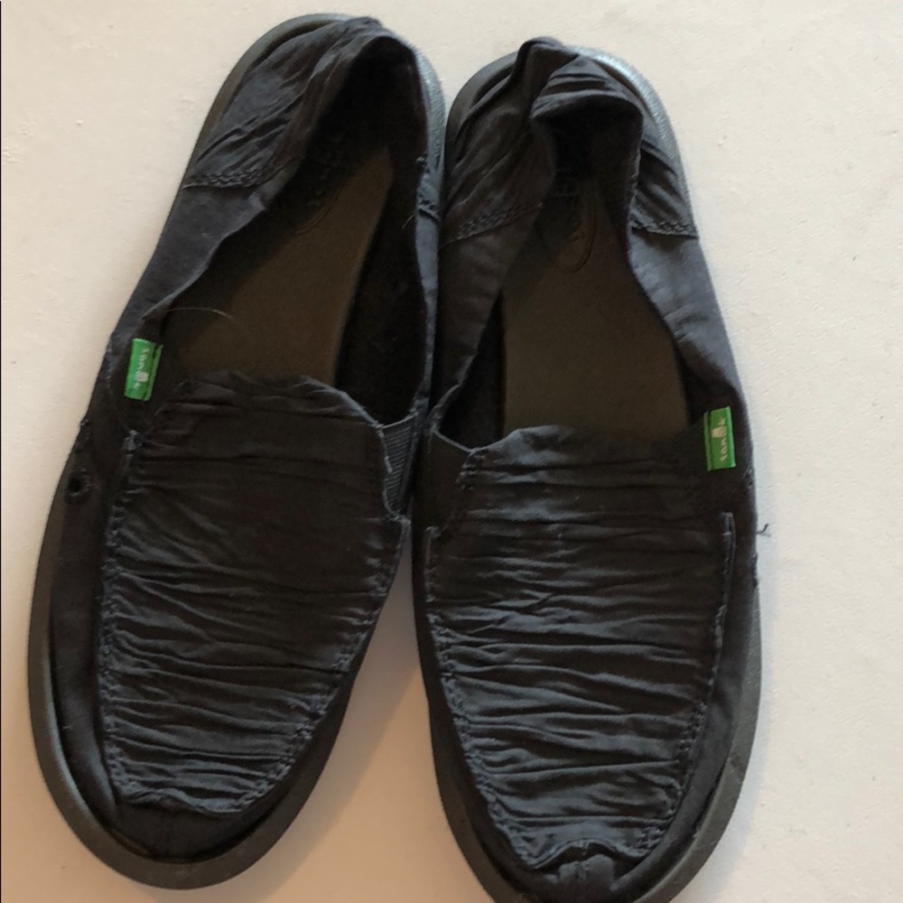 NEW Sanuk loafers